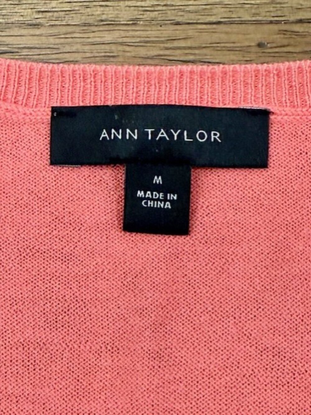 ANN TAYLOR Cardigan Sweater - Picture 7 of 8